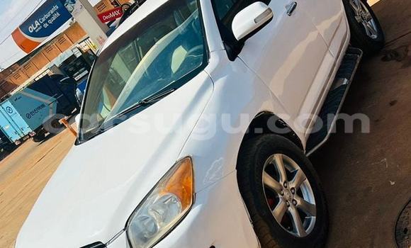 Acheter Occasion Voiture Toyota RAV4 Blanc à Ouagadougou, Burkina-Faso Acheter Occasion Voiture Toyota RAV4 Blanc à Ouagadougou, Burkina-Faso