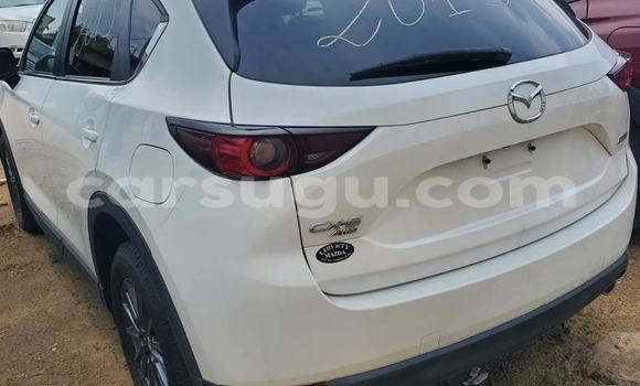 Sayi Na hannu Mazda CX-5 White Mota in Ouagadougou a Burkina Faso Sayi Na hannu Mazda CX-5 White Mota in Ouagadougou a Burkina Faso