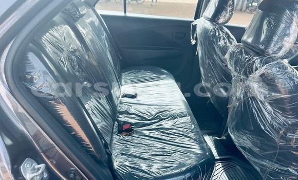 Sayi Na hannu Toyota Yaris Sauran Mota in Ouagadougou a Burkina Faso Sayi Na hannu Toyota Yaris Sauran Mota in Ouagadougou a Burkina Faso