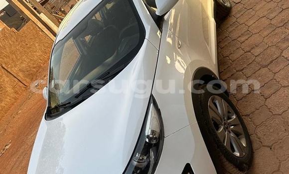 Acheter Occasion Voiture Kia Sportage Blanc à Ouagadougou, Burkina-Faso Acheter Occasion Voiture Kia Sportage Blanc à Ouagadougou, Burkina-Faso