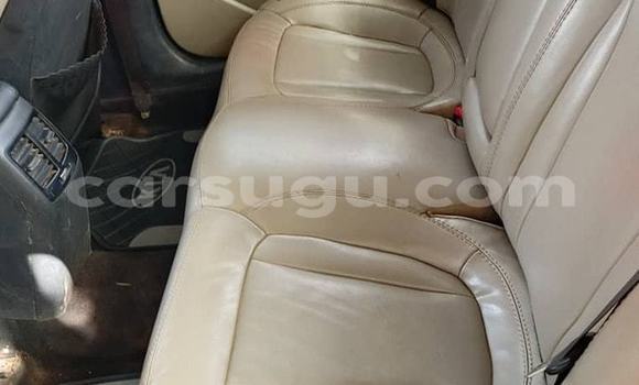 Sayi Na hannu Kia Optima White Mota in Ouagadougou a Burkina Faso Sayi Na hannu Kia Optima White Mota in Ouagadougou a Burkina Faso