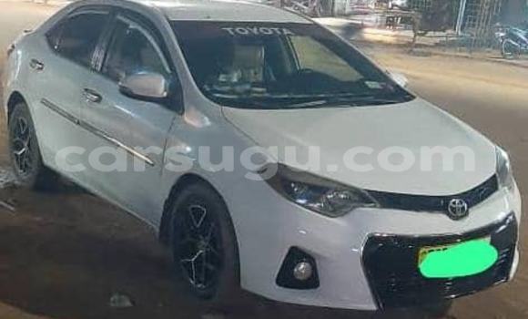 Sayi Na hannu Toyota Corolla White Mota in Ouagadougou a Burkina Faso Sayi Na hannu Toyota Corolla White Mota in Ouagadougou a Burkina Faso