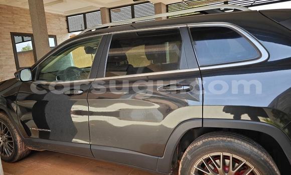Sayi Na hannu Jeep Cherokee Black Mota in Ouagadougou a Burkina Faso Sayi Na hannu Jeep Cherokee Black Mota in Ouagadougou a Burkina Faso