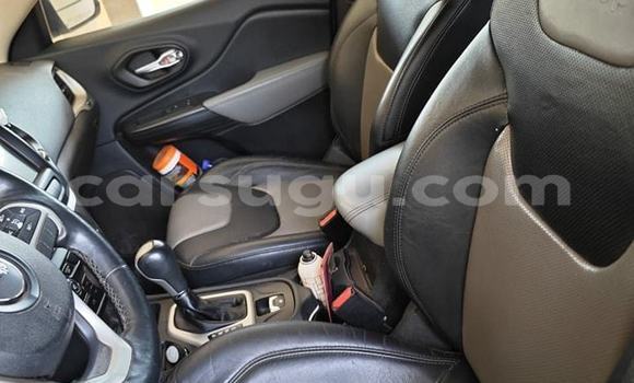 Sayi Na hannu Jeep Cherokee Black Mota in Ouagadougou a Burkina Faso Sayi Na hannu Jeep Cherokee Black Mota in Ouagadougou a Burkina Faso