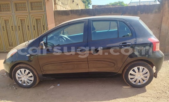Buy Used Toyota Yaris Black Car in Ouagadougou in Burkina Faso