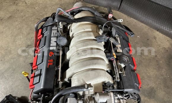 Sayi CHRYSLER 300C SRT8 in Ouagadougou a Burkina Faso Sayi CHRYSLER 300C SRT8 in Ouagadougou a Burkina Faso