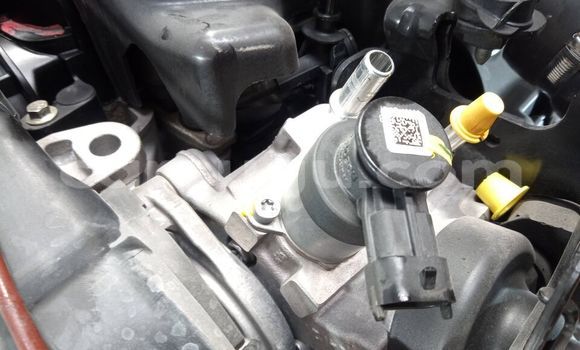 Sayi RENAULT CLIO. in Ouagadougou a Burkina Faso Sayi RENAULT CLIO. in Ouagadougou a Burkina Faso