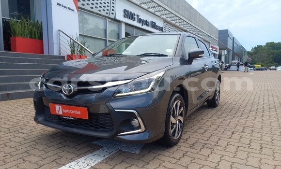 Sayi Na hannu Toyota Starlet Blue Mota in Ouagadougou a Burkina Faso Sayi Na hannu Toyota Starlet Blue Mota in Ouagadougou a Burkina Faso