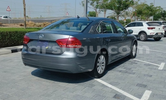 Sayi Na hannu Volkswagen Passat Blue Mota in Ouagadougou a Burkina Faso Sayi Na hannu Volkswagen Passat Blue Mota in Ouagadougou a Burkina Faso
