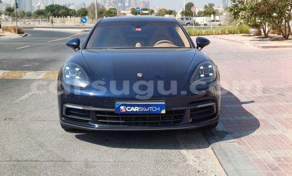 Sayi Na hannu Porsche Panamera Blue Mota in Ouagadougou a Burkina Faso Sayi Na hannu Porsche Panamera Blue Mota in Ouagadougou a Burkina Faso