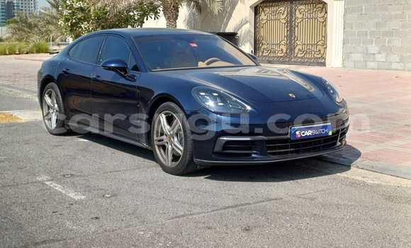 Sayi Na hannu Porsche Panamera Blue Mota in Ouagadougou a Burkina Faso Sayi Na hannu Porsche Panamera Blue Mota in Ouagadougou a Burkina Faso
