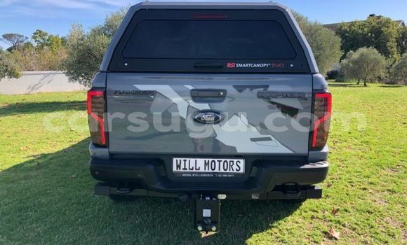 Sayi Na hannu Ford Ranger Sauran Mota in Ouagadougou a Burkina Faso Sayi Na hannu Ford Ranger Sauran Mota in Ouagadougou a Burkina Faso