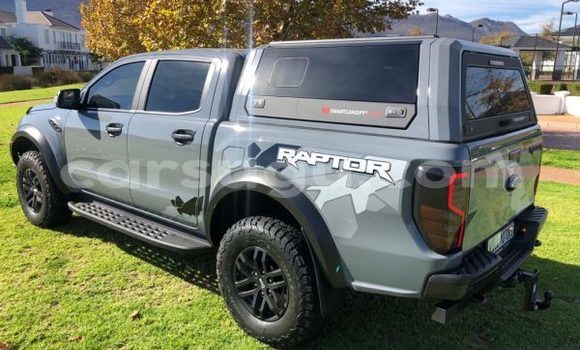 Sayi Na hannu Ford Ranger Sauran Mota in Ouagadougou a Burkina Faso Sayi Na hannu Ford Ranger Sauran Mota in Ouagadougou a Burkina Faso