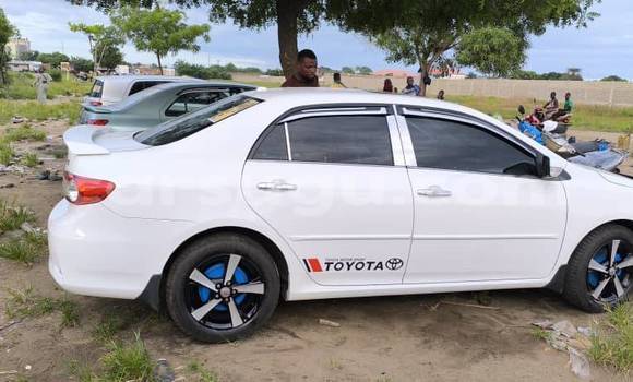Buy Used Toyota Corolla White Car in Ouagadougou in Burkina Faso Buy Used Toyota Corolla White Car in Ouagadougou in Burkina Faso