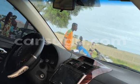 Buy Used Toyota Corolla White Car in Ouagadougou in Burkina Faso Buy Used Toyota Corolla White Car in Ouagadougou in Burkina Faso