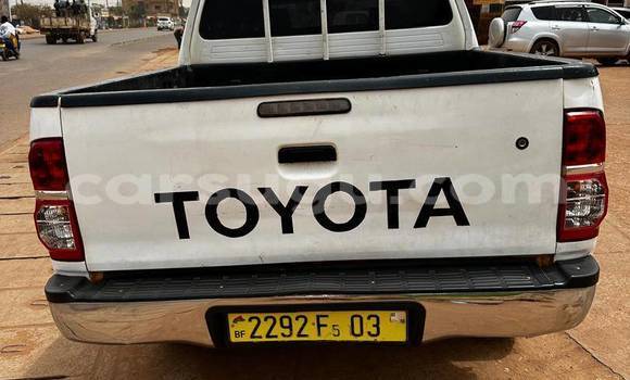 Buy Used Toyota Hilux White Car in Ouagadougou in Burkina Faso Buy Used Toyota Hilux White Car in Ouagadougou in Burkina Faso