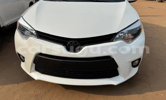 Buy Used Toyota Corolla White Car in Ouagadougou in Burkina Faso Buy Used Toyota Corolla White Car in Ouagadougou in Burkina Faso