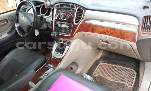 Acheter Occasion Voiture Toyota Highlander Gris à Ouagadougou, Burkina-Faso Acheter Occasion Voiture Toyota Highlander Gris à Ouagadougou, Burkina-Faso