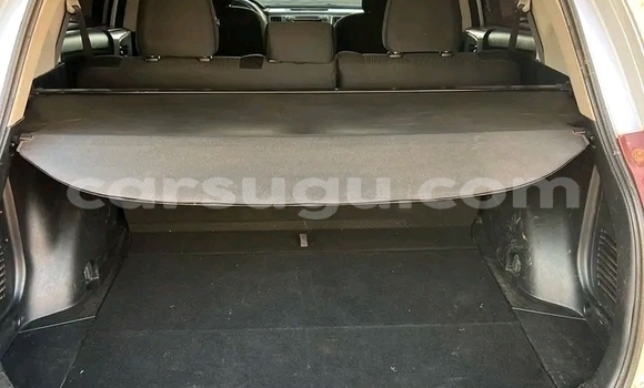 Acheter Occasion Voiture Toyota RAV4 Blanc à Ouagadougou, Burkina-Faso Acheter Occasion Voiture Toyota RAV4 Blanc à Ouagadougou, Burkina-Faso