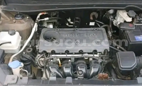 Acheter Occasion Voiture Kia Sportage Blanc à Ouagadougou, Burkina-Faso Acheter Occasion Voiture Kia Sportage Blanc à Ouagadougou, Burkina-Faso