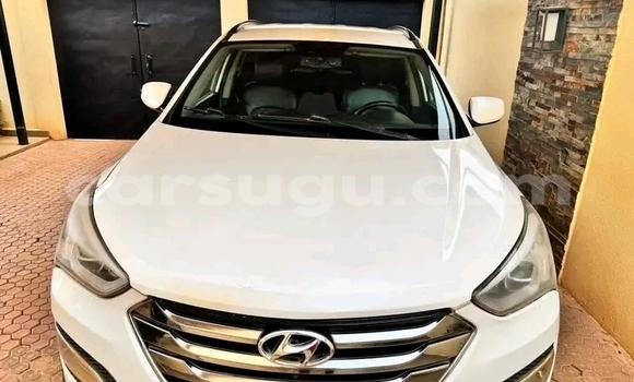 Acheter Occasion Voiture Hyundai Santa Fe Blanc à Ouagadougou, Burkina-Faso Acheter Occasion Voiture Hyundai Santa Fe Blanc à Ouagadougou, Burkina-Faso