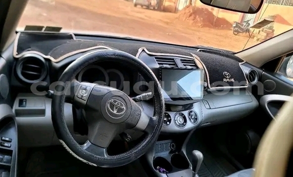Acheter Occasion Voiture Toyota RAV4 Noir à Boulsa, Namentenga Acheter Occasion Voiture Toyota RAV4 Noir à Boulsa, Namentenga