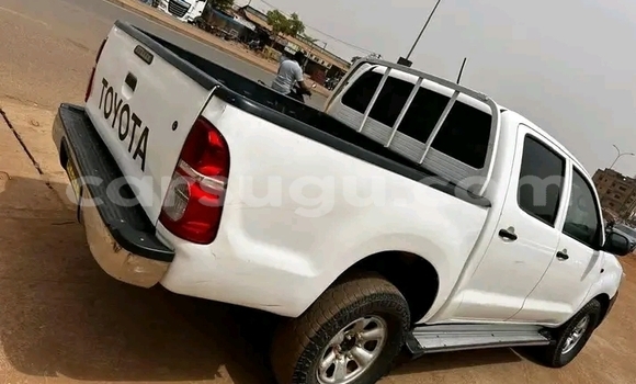 Acheter Occasion Voiture Toyota Hilux Blanc à Boulsa, Namentenga Acheter Occasion Voiture Toyota Hilux Blanc à Boulsa, Namentenga