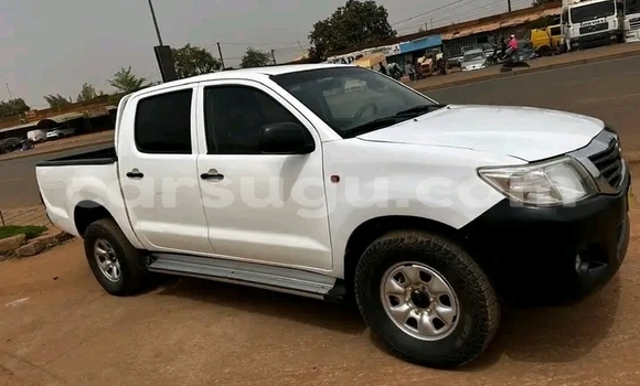Acheter Occasion Voiture Toyota Hilux Blanc à Boulsa, Namentenga Acheter Occasion Voiture Toyota Hilux Blanc à Boulsa, Namentenga