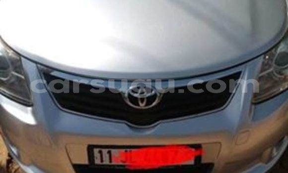 Sayi Na hannu Toyota Avensis Azurfa Mota in Ouagadougou a Burkina Faso Sayi Na hannu Toyota Avensis Azurfa Mota in Ouagadougou a Burkina Faso