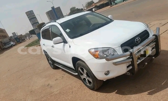 Acheter Occasion Voiture Toyota RAV4 Blanc à Boromo, Bale Acheter Occasion Voiture Toyota RAV4 Blanc à Boromo, Bale