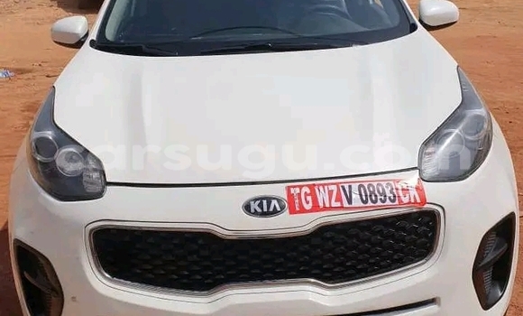Acheter Occasion Voiture Kia Sportage Blanc à Boulsa, Namentenga Acheter Occasion Voiture Kia Sportage Blanc à Boulsa, Namentenga
