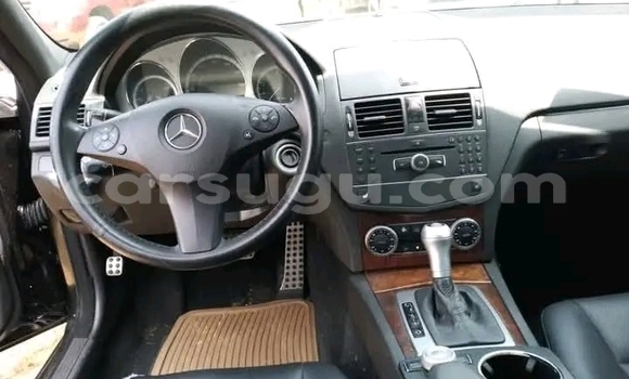 Acheter Occasion Voiture Mercedes-Benz 740Li Noir à Boulsa, Namentenga Acheter Occasion Voiture Mercedes-Benz 740Li Noir à Boulsa, Namentenga