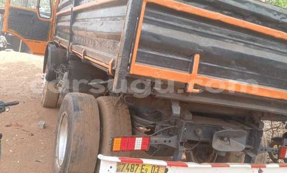 Acheter Occasion Voiture MG F Marron à Ouagadougou, Burkina-Faso Acheter Occasion Voiture MG F Marron à Ouagadougou, Burkina-Faso