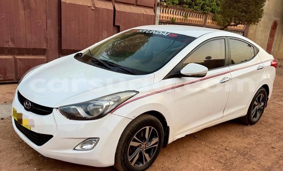 Acheter Occasion Voiture Hyundai Elantra Blanc à Ouagadougou, Burkina-Faso Acheter Occasion Voiture Hyundai Elantra Blanc à Ouagadougou, Burkina-Faso