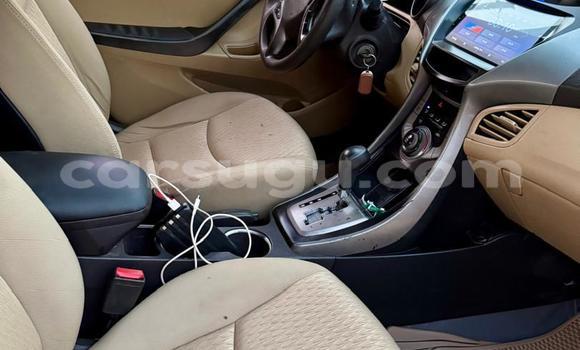 Acheter Occasion Voiture Hyundai Elantra Blanc à Ouagadougou, Burkina-Faso Acheter Occasion Voiture Hyundai Elantra Blanc à Ouagadougou, Burkina-Faso