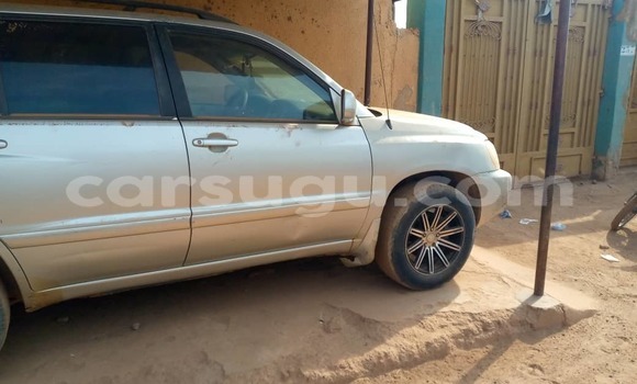 Acheter Occasion Voiture Toyota Highlander Gris à Ouagadougou, Burkina-Faso Acheter Occasion Voiture Toyota Highlander Gris à Ouagadougou, Burkina-Faso