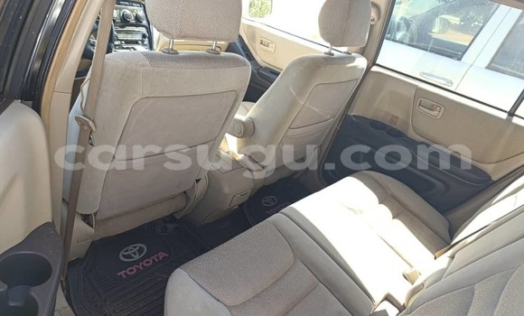 Acheter Occasion Voiture Toyota Highlander Gris à Ouagadougou, Burkina-Faso Acheter Occasion Voiture Toyota Highlander Gris à Ouagadougou, Burkina-Faso