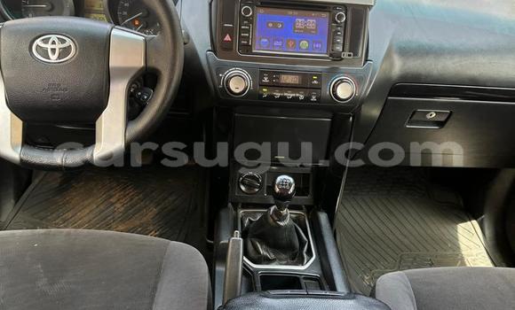Acheter Import Voiture Toyota Land Cruiser Prado Blanc à Ouagadougou, Burkina-Faso Acheter Import Voiture Toyota Land Cruiser Prado Blanc à Ouagadougou, Burkina-Faso