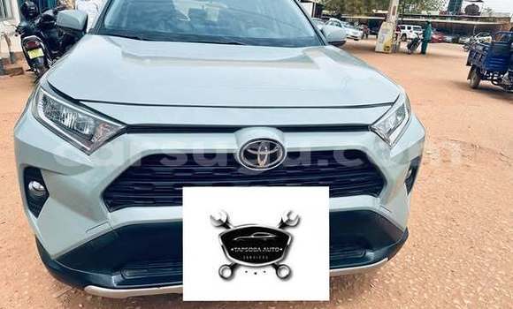 Sayi Na hannu Toyota RAV4 Sauran Mota in Ouagadougou a Burkina Faso Sayi Na hannu Toyota RAV4 Sauran Mota in Ouagadougou a Burkina Faso