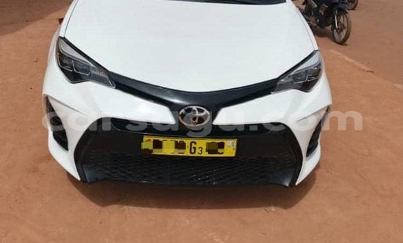 Acheter Occasion Voiture Toyota Corolla Blanc à Ouagadougou, Burkina-Faso Acheter Occasion Voiture Toyota Corolla Blanc à Ouagadougou, Burkina-Faso