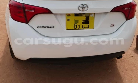 Acheter Occasion Voiture Toyota Corolla Blanc à Ouagadougou, Burkina-Faso Acheter Occasion Voiture Toyota Corolla Blanc à Ouagadougou, Burkina-Faso