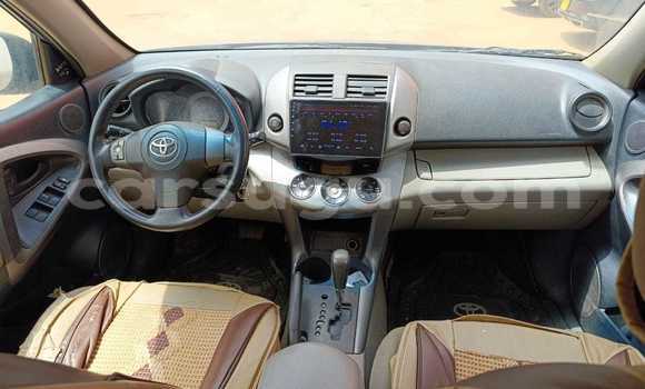 Acheter Occasion Voiture Toyota RAV4 Bleu à Ouagadougou, Burkina-Faso Acheter Occasion Voiture Toyota RAV4 Bleu à Ouagadougou, Burkina-Faso