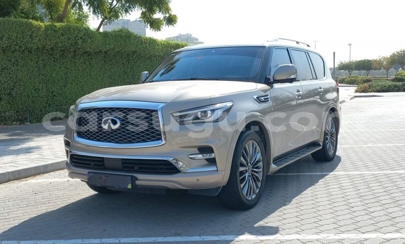 Acheter Occasion Voiture Infiniti QX80 Beige à Ouagadougou, Burkina-Faso Acheter Occasion Voiture Infiniti QX80 Beige à Ouagadougou, Burkina-Faso