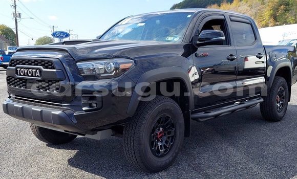 Acheter Occasion Voiture Toyota Tacoma Noir à Dedougou, Mouhoun Acheter Occasion Voiture Toyota Tacoma Noir à Dedougou, Mouhoun