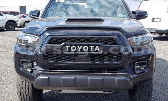 Acheter Occasion Voiture Toyota Tacoma Noir à Dedougou, Mouhoun Acheter Occasion Voiture Toyota Tacoma Noir à Dedougou, Mouhoun