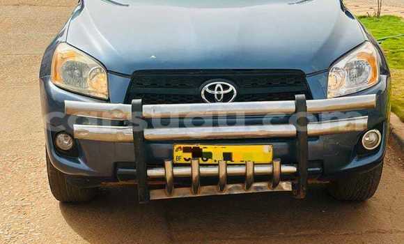 Acheter Occasion Voiture Toyota RAV4 Bleu à Ouagadougou, Burkina-Faso Acheter Occasion Voiture Toyota RAV4 Bleu à Ouagadougou, Burkina-Faso