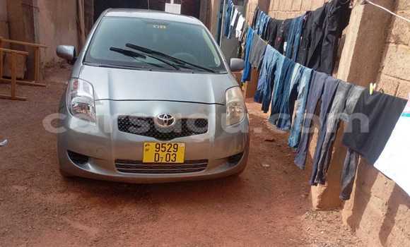 Acheter Occasion Voiture Toyota Yaris Gris à Ouagadougou, Burkina-Faso Acheter Occasion Voiture Toyota Yaris Gris à Ouagadougou, Burkina-Faso