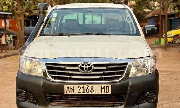 Buy Used Toyota Hilux White Car in Ouagadougou in Burkina Faso Buy Used Toyota Hilux White Car in Ouagadougou in Burkina Faso