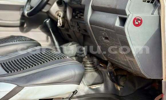 Buy Used Toyota Land Cruiser White Car in Ouagadougou in Burkina Faso Buy Used Toyota Land Cruiser White Car in Ouagadougou in Burkina Faso