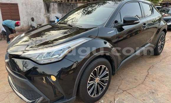 Buy Used Toyota C-HR Black Car in Ouagadougou in Burkina Faso Buy Used Toyota C-HR Black Car in Ouagadougou in Burkina Faso